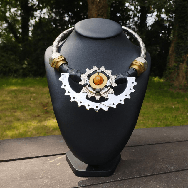 Collier torque * MeKænA *